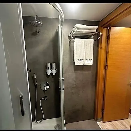 호텔 The 5*