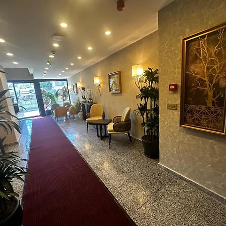 The Hotel 5*